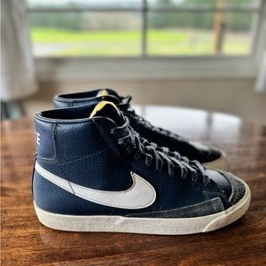 Nike Blazer Mid 77